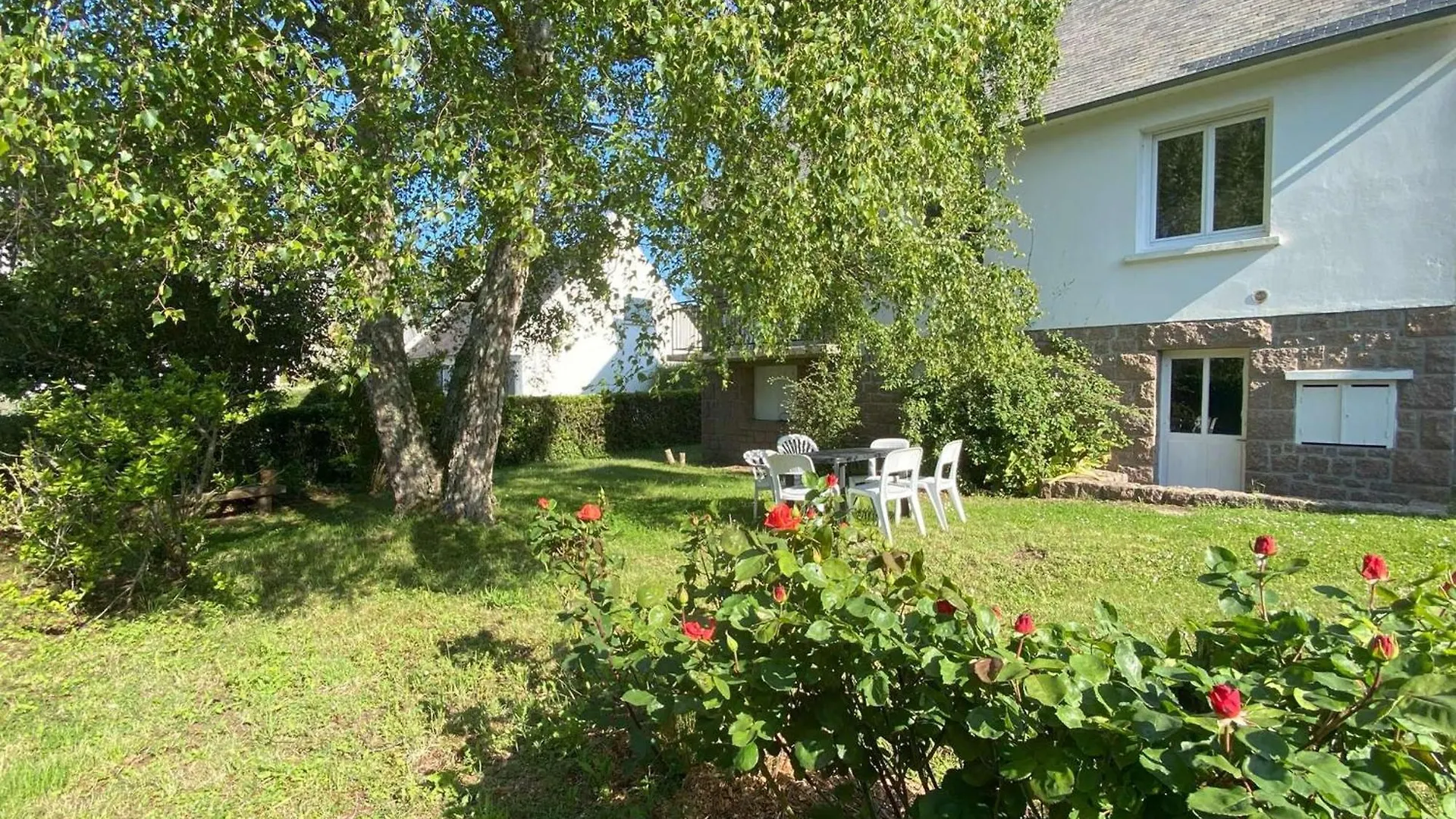Maison A 320M De La Plage Avec Jardin A Tregastel - Fr-1-368-459