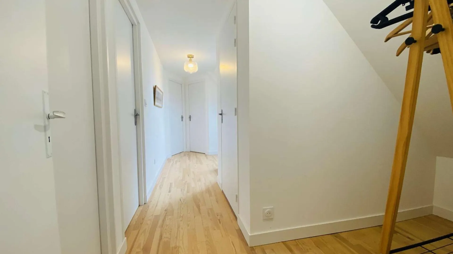 Maison A 320M De La Plage Avec Jardin A Tregastel - Fr-1-368-459 Frankrijk