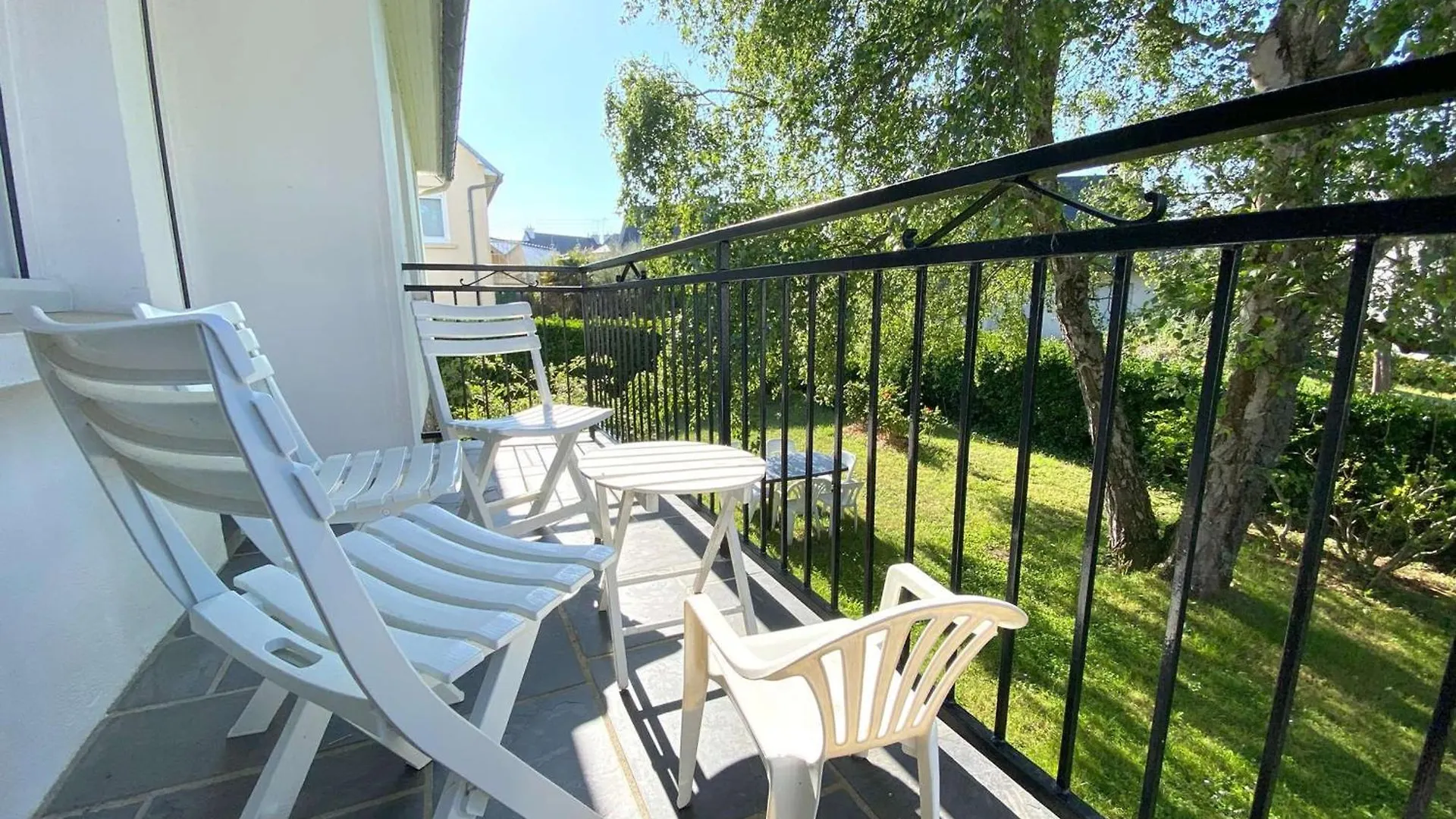 Maison A 320M De La Plage Avec Jardin A Tregastel - Fr-1-368-459 0*,